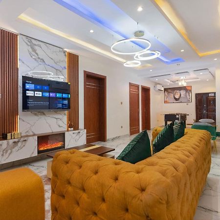God'S Touch Apartments Remi Fani Kayode Gra. Ikeja Dış mekan fotoğraf