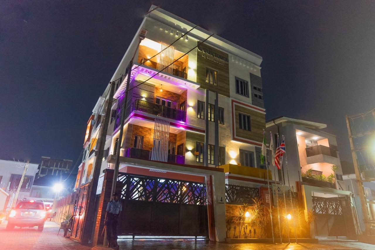 God'S Touch Apartments Remi Fani Kayode Gra. Ikeja Dış mekan fotoğraf