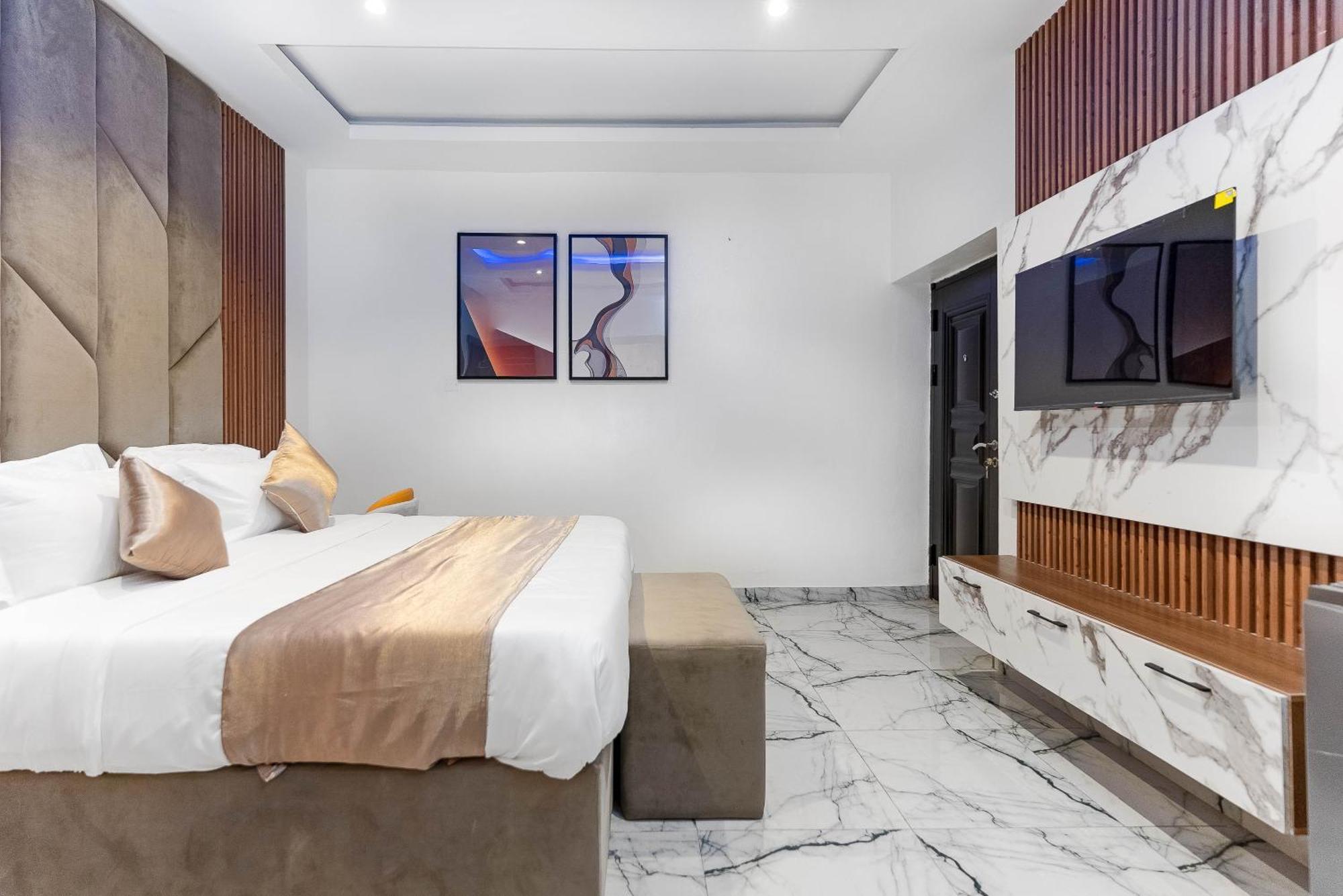 God'S Touch Apartments Remi Fani Kayode Gra. Ikeja Dış mekan fotoğraf