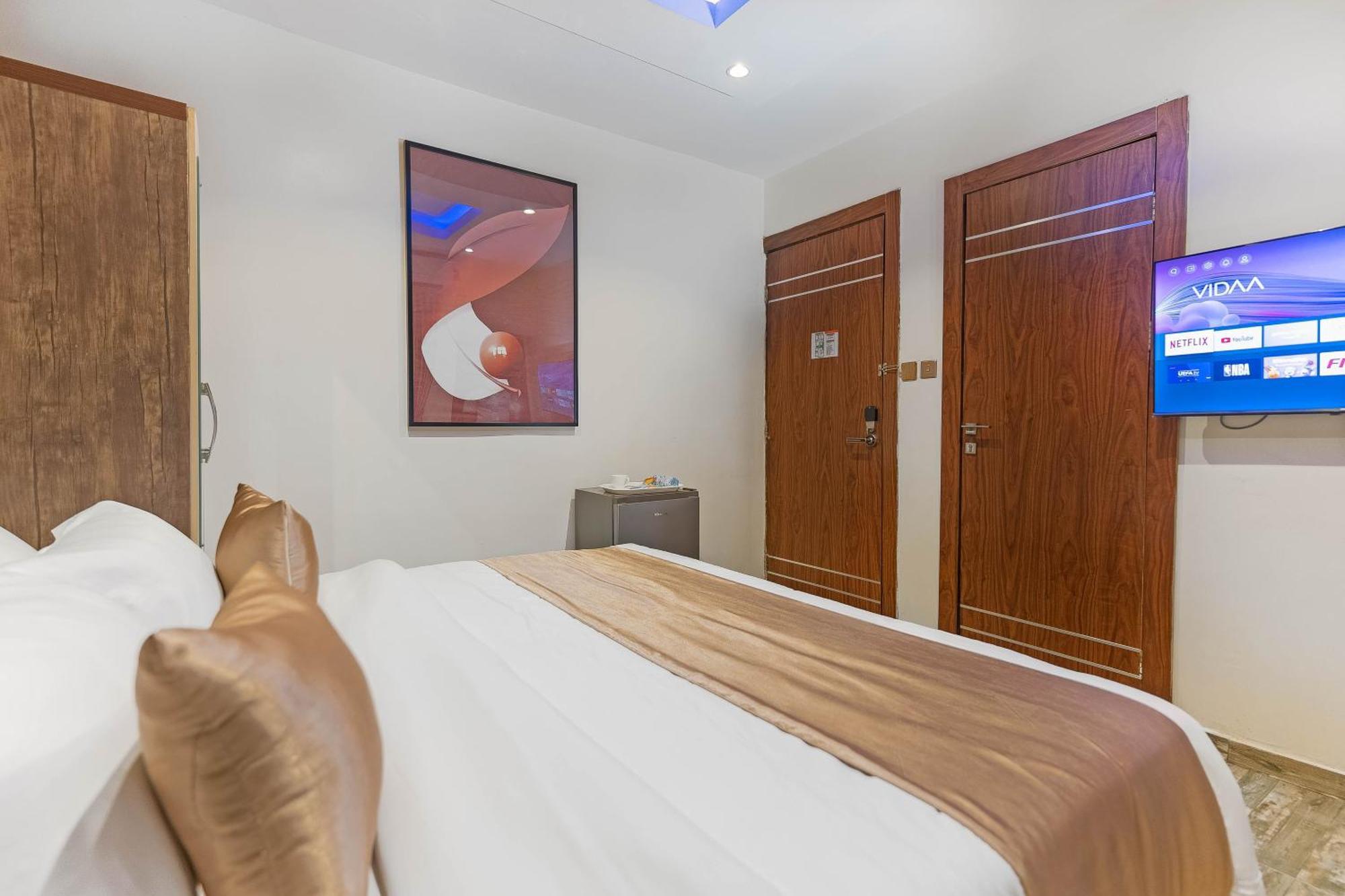 God'S Touch Apartments Remi Fani Kayode Gra. Ikeja Dış mekan fotoğraf