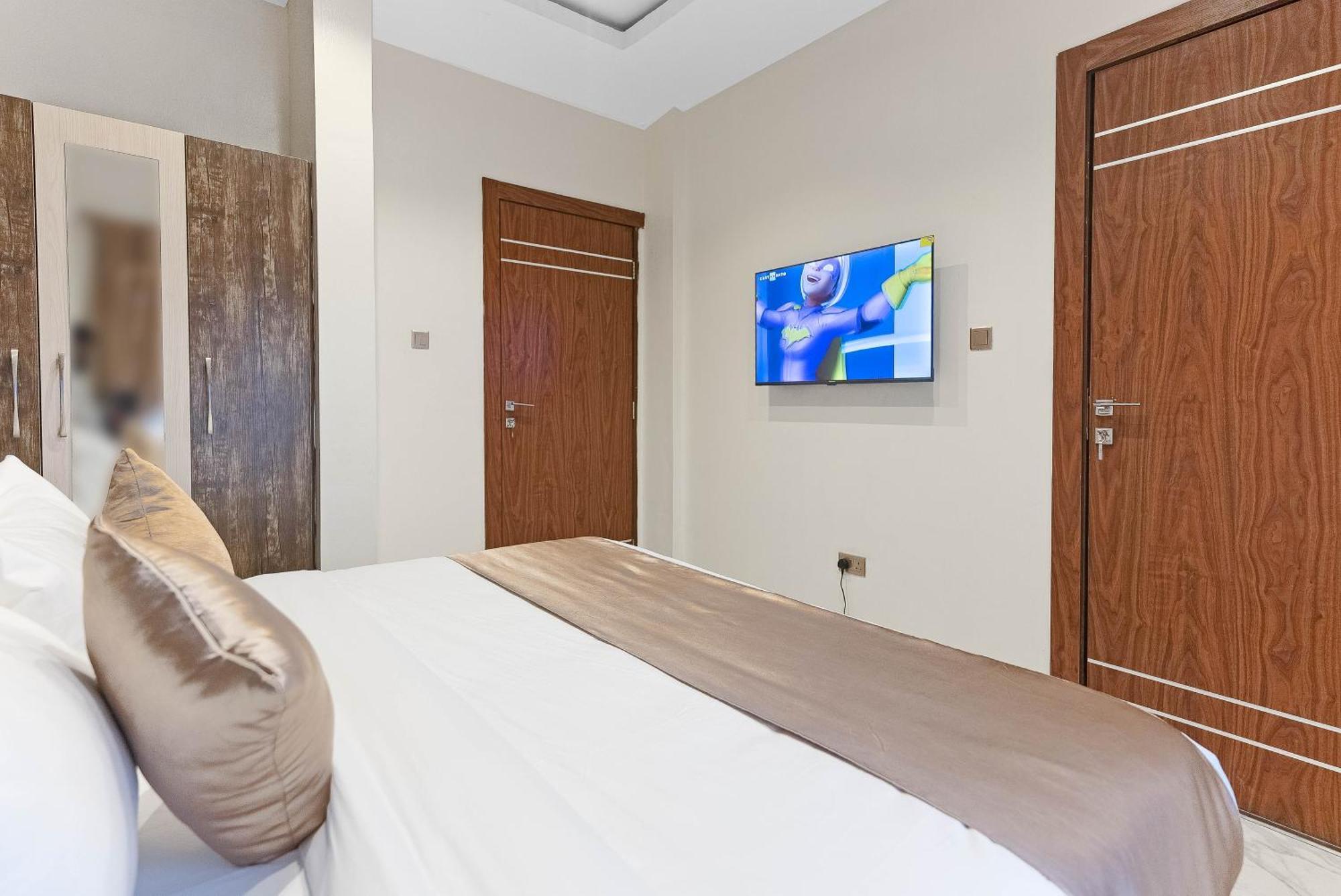 God'S Touch Apartments Remi Fani Kayode Gra. Ikeja Dış mekan fotoğraf
